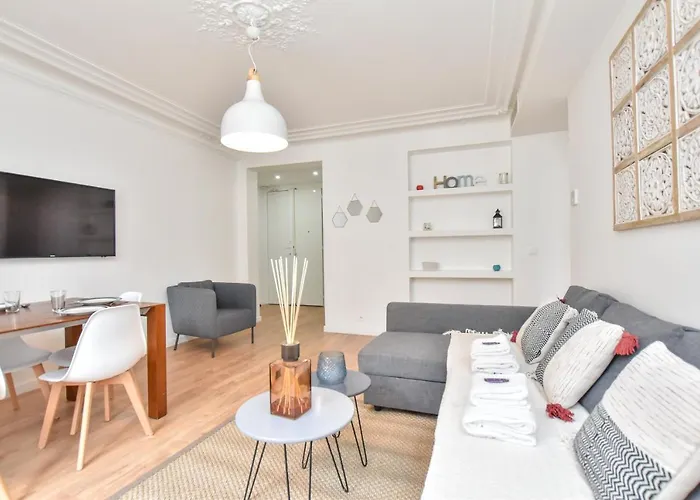 Cozy Apartment 2Br-6P - Royal Palace-Lo Museum
